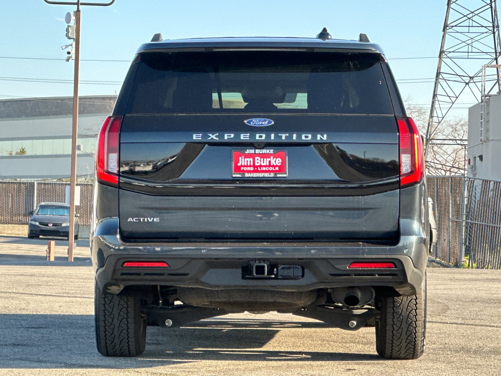 Certified 2025 Ford Expedition Active image 4