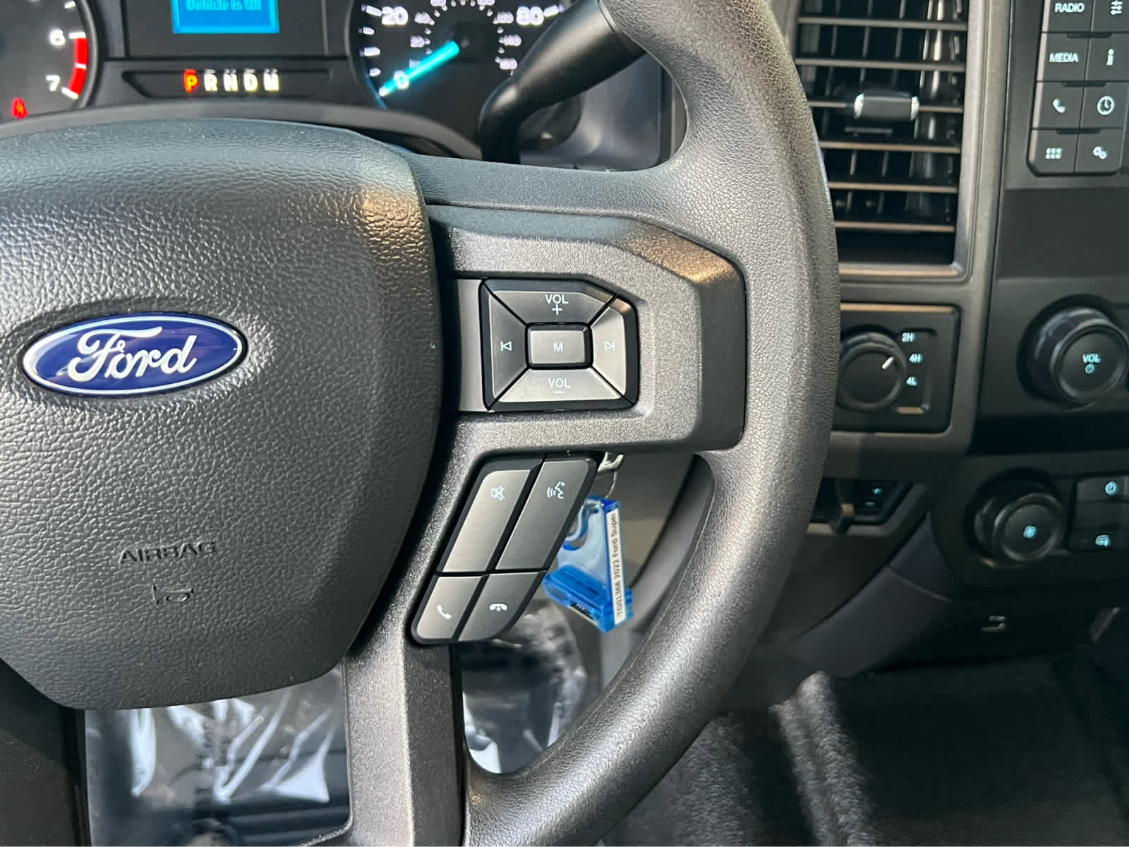 Certified 2022 Ford F350 XL w/ Power Equipment Group image 33