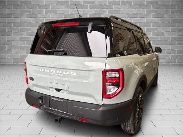 Certified 2023 Ford Bronco Sport Outer Banks w/ Tech Package image 8