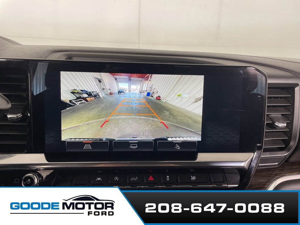 Used 2023 GMC Sierra 1500 SLE w/ Preferred Package AWD/4WD image 17