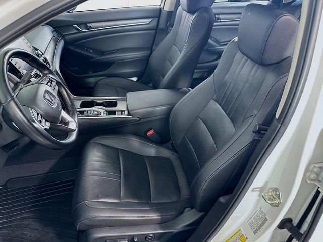 Used 2020 Honda Accord Touring image 17