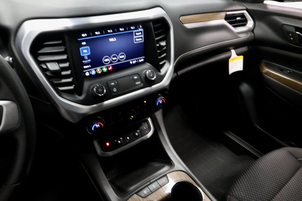 Used 2023 GMC Acadia SLE w/ Driver Convenience Package image 31