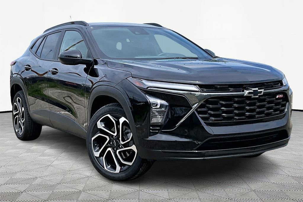 Used 2024 Chevrolet Trax RS w/ Driver Confidence Package FWD image 5