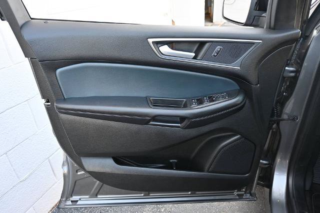 Certified 2022 Ford Edge SEL w/ Sport Appearance Package AWD/4WD image 19