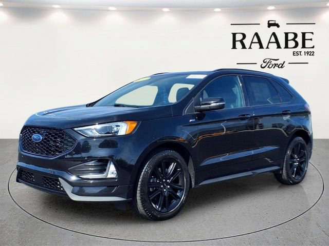 Certified 2020 Ford Edge ST-Line w/ Cold Weather Package AWD/4WD image 3