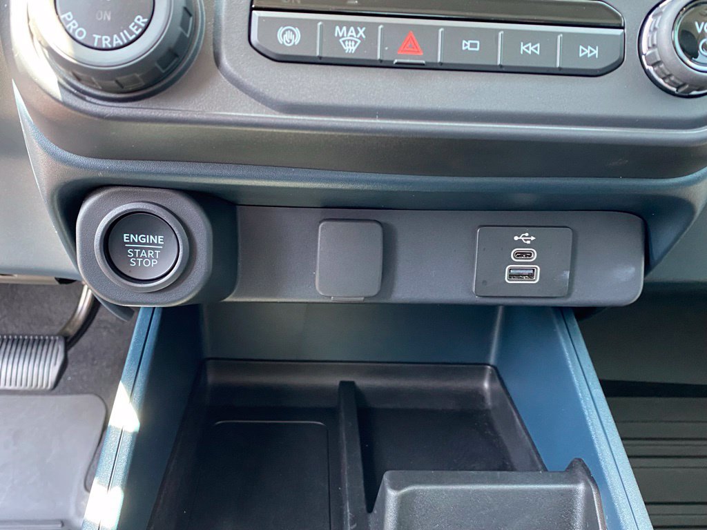 Certified 2026 Ford Maverick Tremor AWD/4WD image 18
