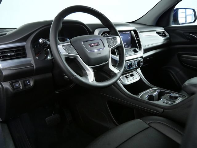 Used 2023 GMC Acadia SLT w/ Preferred Package AWD/4WD image 16