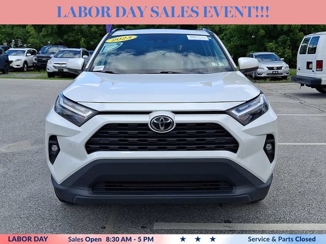 Used 2023 Toyota RAV4 XLE Premium AWD/4WD image 3