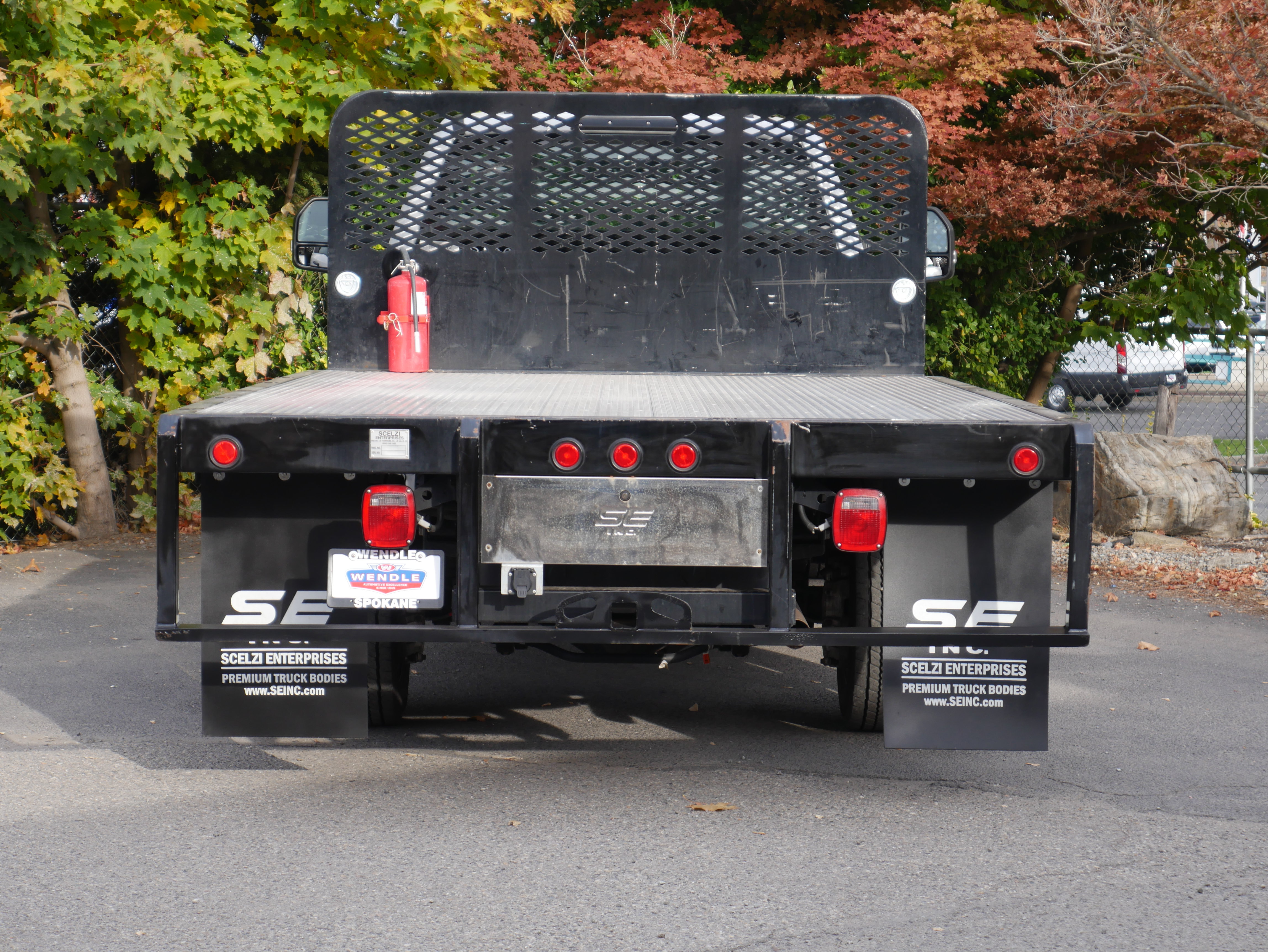 Certified 2024 Ford F550 4x4 Regular Cab Super Duty image 19