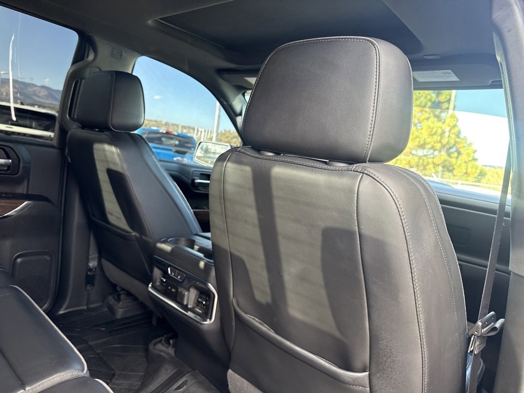 Used 2020 Chevrolet Silverado 1500 High Country w/ Technology Package image 23