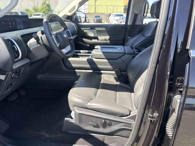 Certified 2025 Ford Expedition Active AWD/4WD image 19