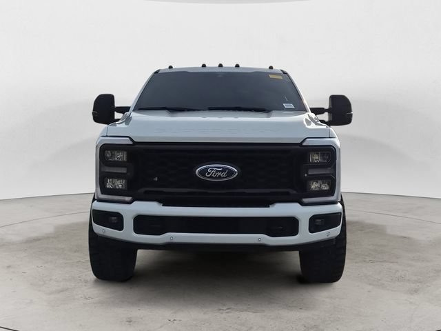 Certified 2024 Ford F250 Lariat w/ Lariat Ultimate Package AWD/4WD image 2