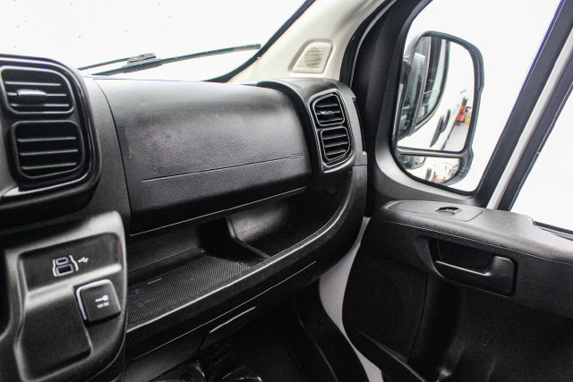 Used 2025 RAM ProMaster 2500 FWD image 27