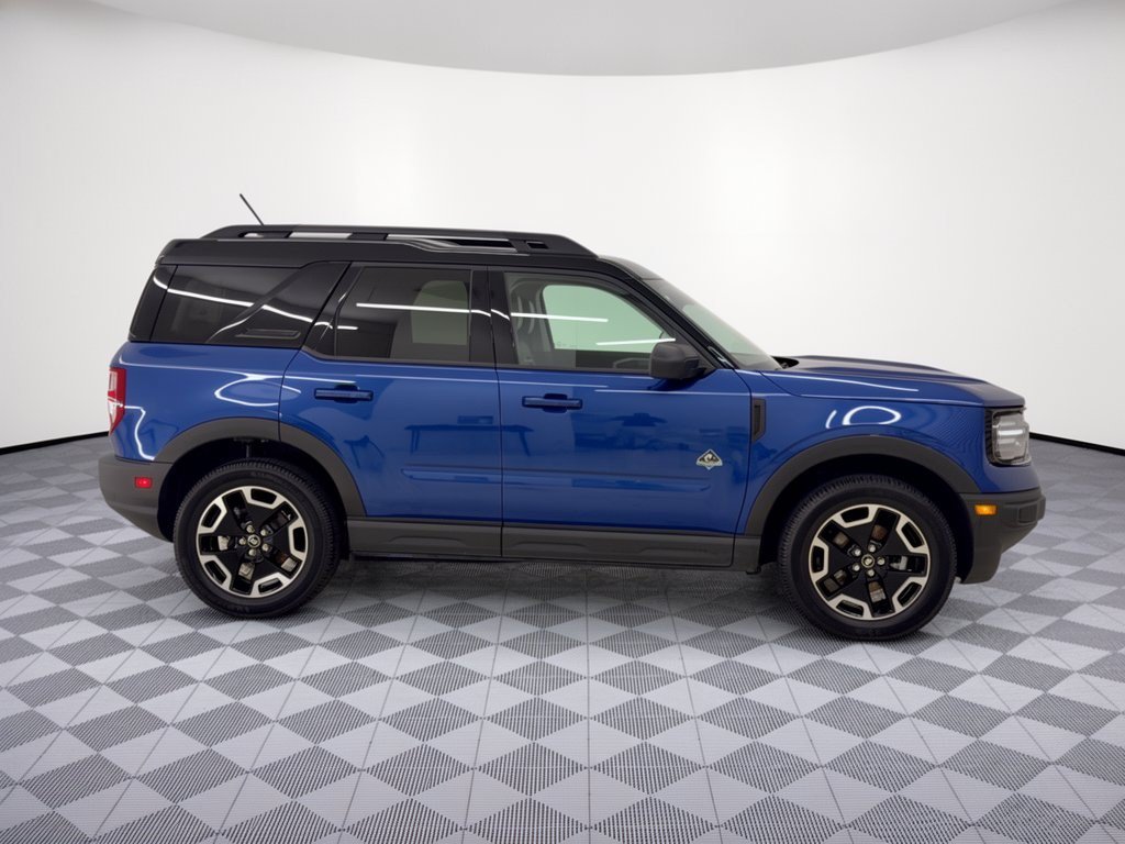 Certified 2023 Ford Bronco Sport Outer Banks AWD/4WD image 8