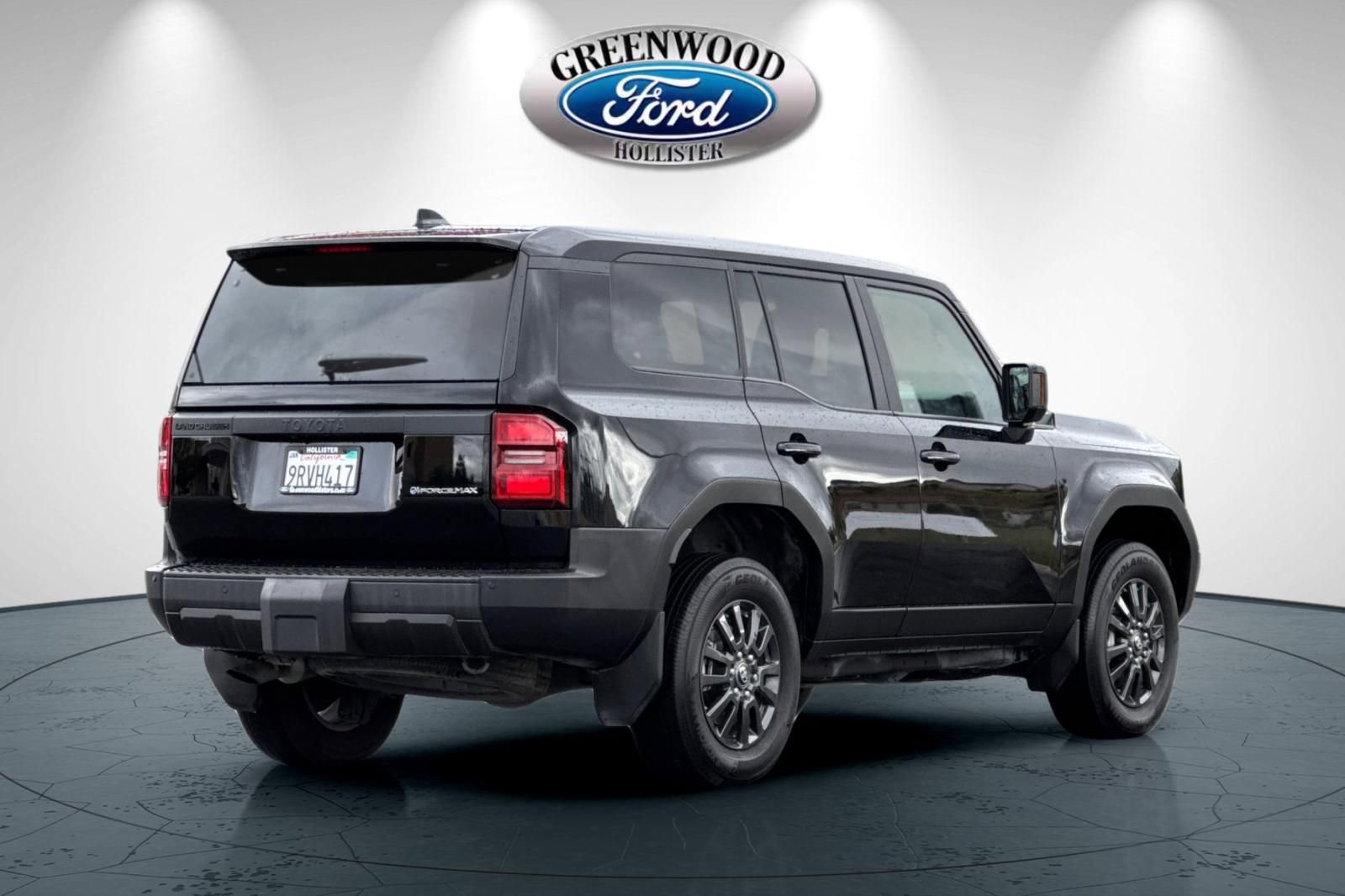 Used 2025 Toyota Land Cruiser 1958 image 4