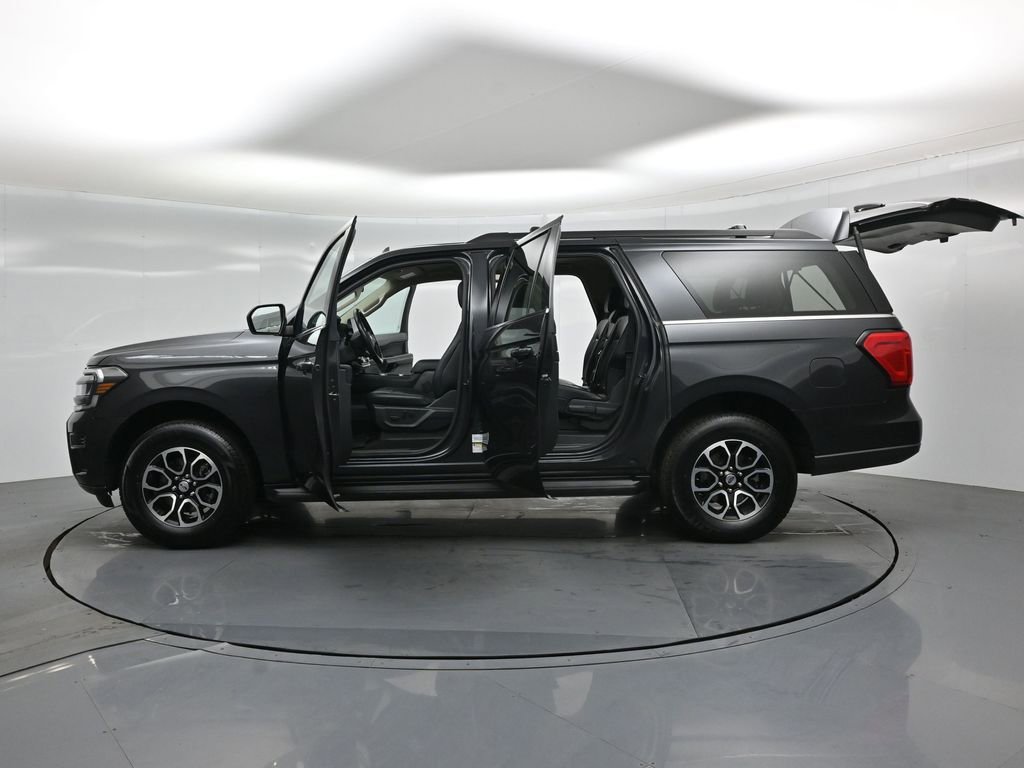 Certified 2024 Ford Expedition Max XLT image 36