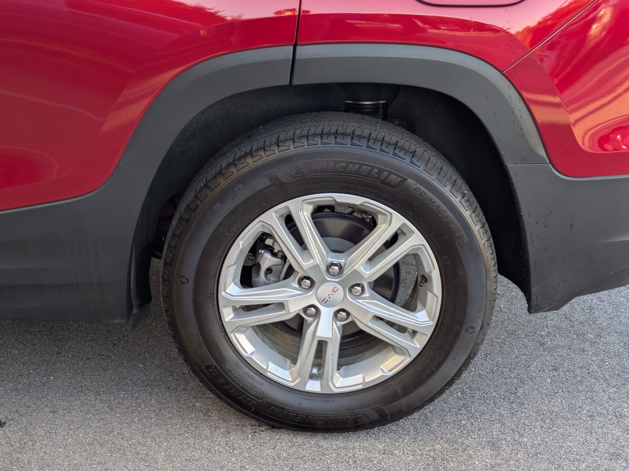 Used 2023 GMC Terrain SLE w/ Driver Convenience Package image 8