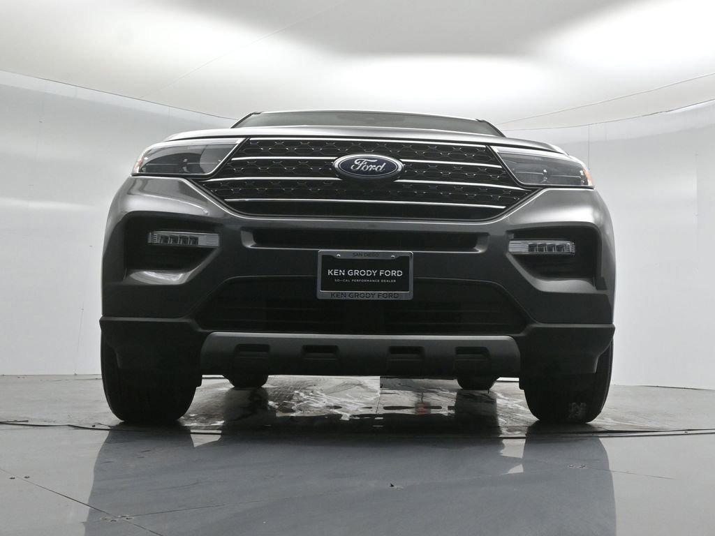 Certified 2020 Ford Explorer XLT w/ Equipment Group 202A image 47