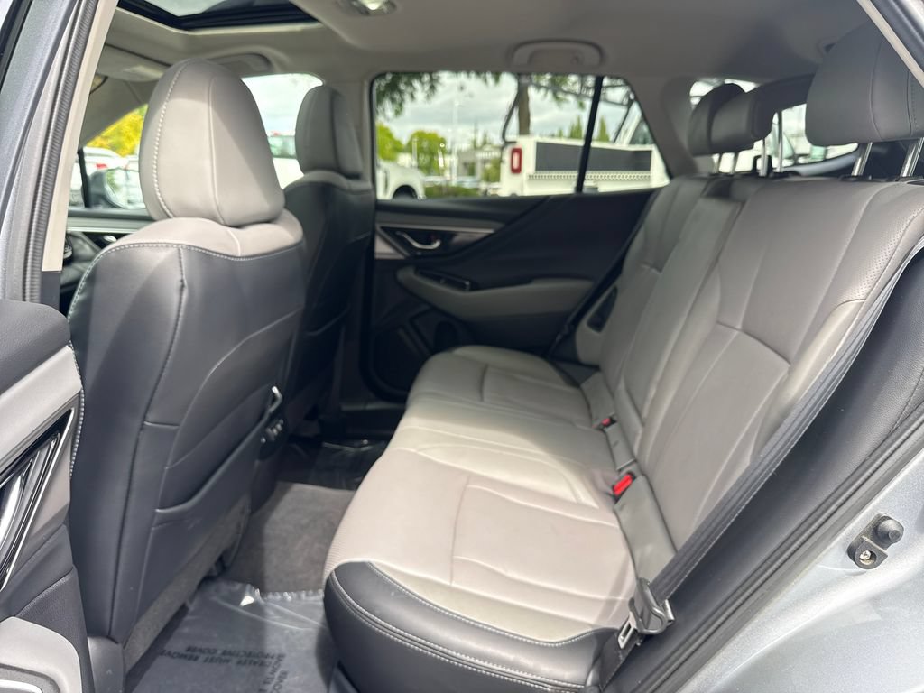 Used 2022 Subaru Outback Limited XT w/ Popular Package #2 AWD/4WD image 9