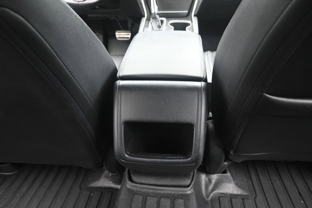 Used 2019 Honda Accord Sport image 10