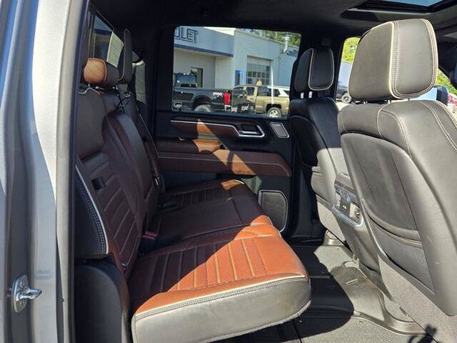 Used 2025 GMC Sierra 2500 Denali Ultimate AWD/4WD image 15
