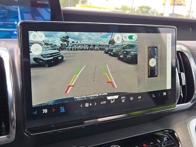 Certified 2025 Ford Expedition Platinum w/ Driver's Package AWD/4WD image 34