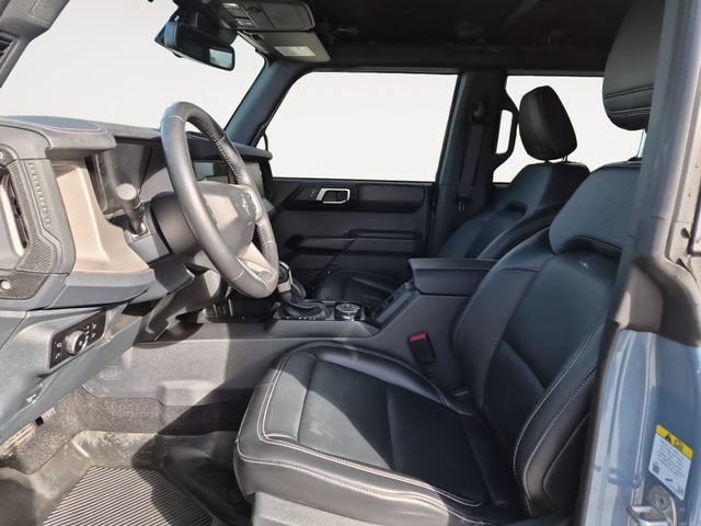 Certified 2025 Ford Bronco Outer Banks w/ Sasquatch Package AWD/4WD image 11