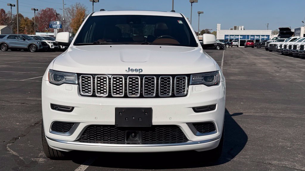 Used 2018 Jeep Grand Cherokee Summit w/ Platinum Series Group AWD/4WD image 3