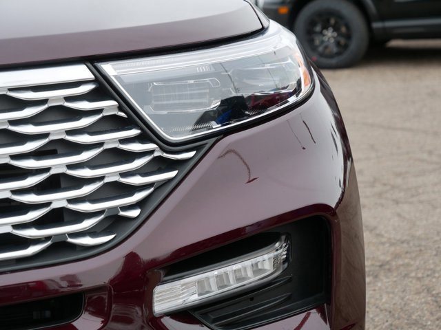 Certified 2022 Ford Explorer Platinum w/ Equipment Group 601A image 10