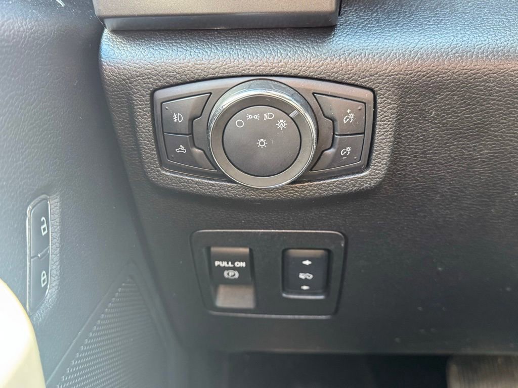 Certified 2018 Ford F150 XLT w/ Equipment Group 302A Luxury image 39