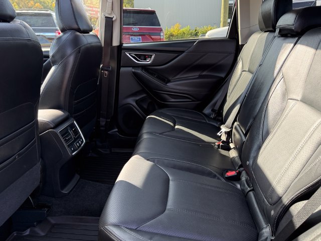 Used 2020 Subaru Forester Touring AWD/4WD image 21