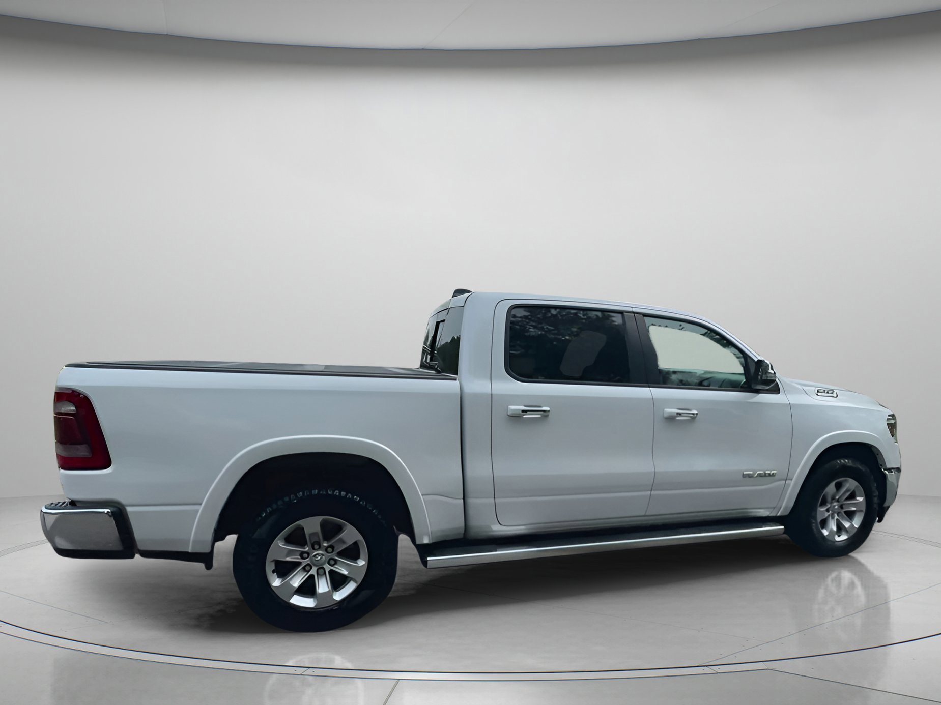Used 2022 RAM 1500 Laramie image 23