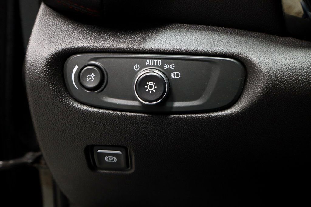 Used 2021 Chevrolet Blazer RS w/ Enhanced Convenience Package image 30