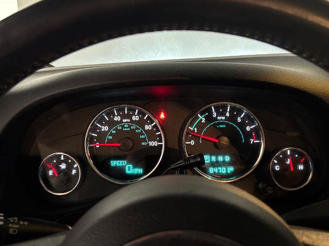 Used 2018 Jeep Wrangler Unlimited Sahara w/ Connectivity Group AWD/4WD image 21
