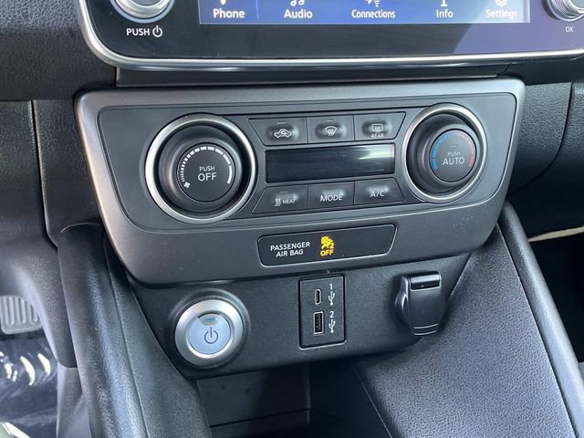 Used 2023 Nissan Leaf S image 16