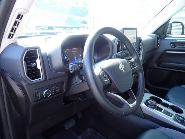 Certified 2023 Ford Bronco Sport Outer Banks w/ Tech Package AWD/4WD image 16