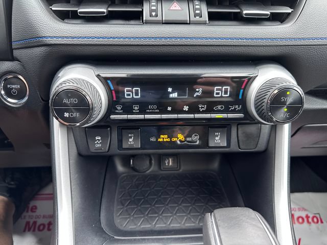 Used 2024 Toyota RAV4 XSE w/ Weather Package AWD/4WD image 16