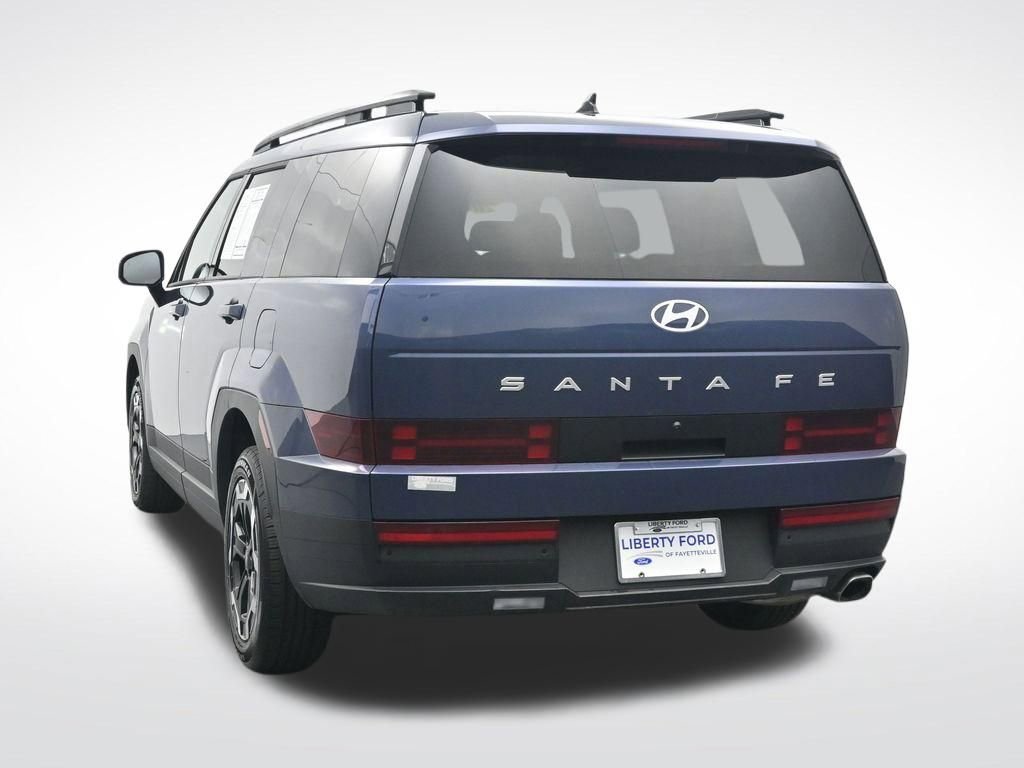 Used 2025 Hyundai Santa Fe SEL FWD image 9