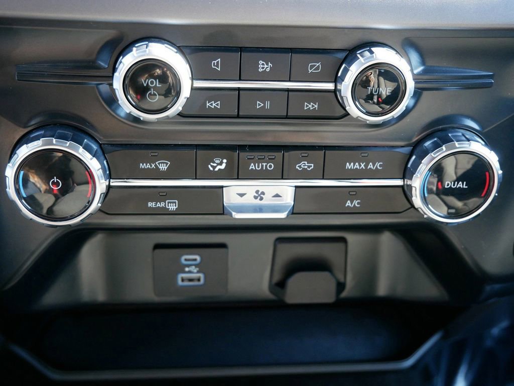 Certified 2024 Ford F150 XLT w/ Tow/Haul Package image 25