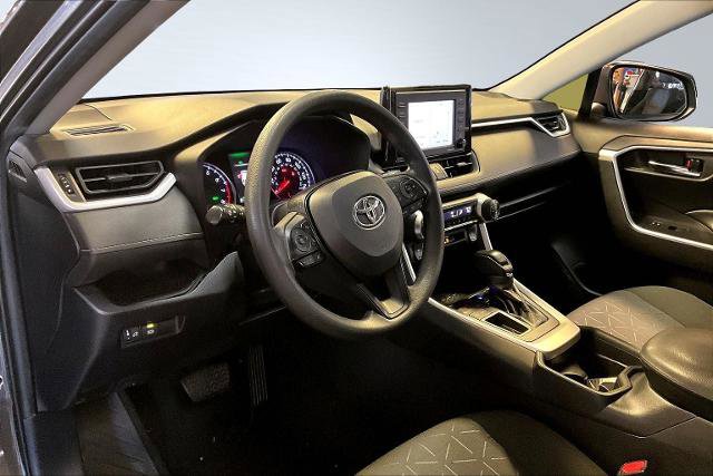 Used 2020 Toyota RAV4 XLE image 14