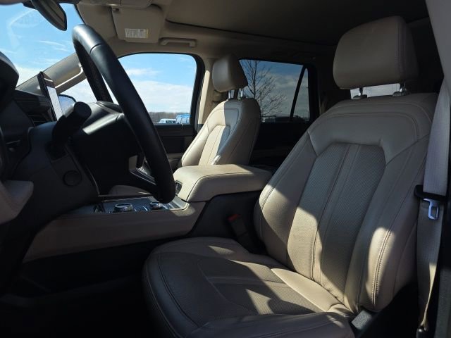 Certified 2023 Ford Expedition Limited AWD/4WD image 9