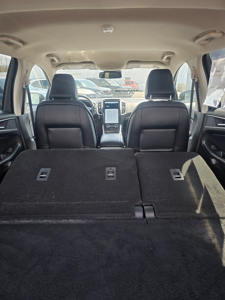 Certified 2024 Ford Edge SEL w/ Convenience Package AWD/4WD image 15