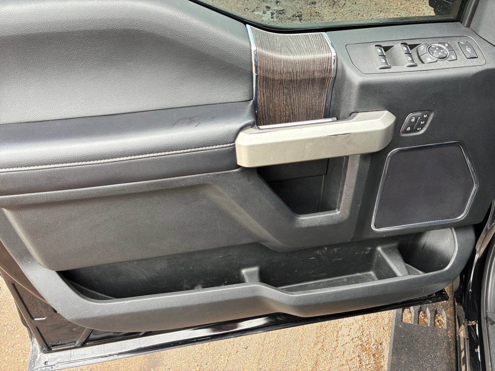 Certified 2021 Ford F250 Lariat image 13