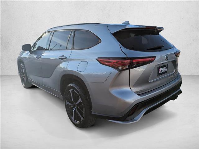 Used 2021 Toyota Highlander XSE AWD/4WD image 8