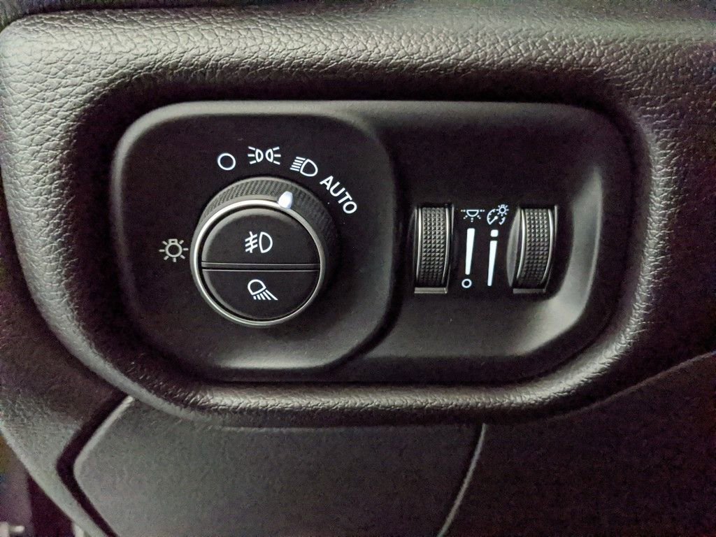 Used 2024 RAM 2500 Rebel w/ Towing Technology Group image 20