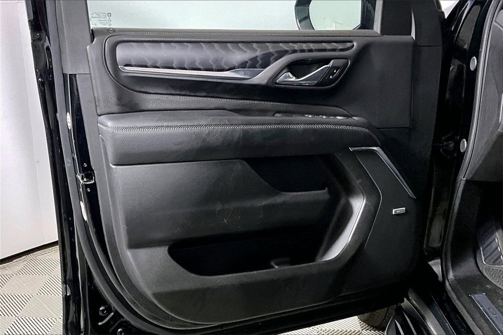 Used 2024 GMC Yukon Denali image 18