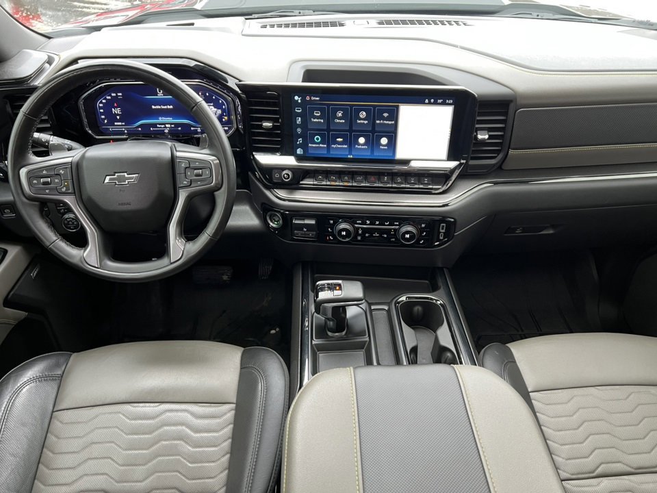 Used 2024 Chevrolet Silverado 1500 ZR2 image 9