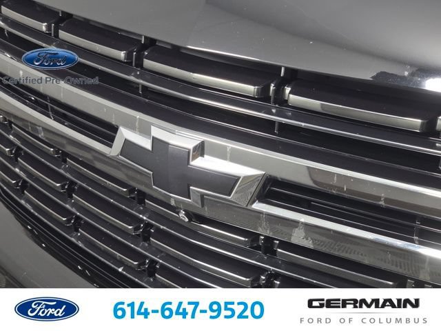 Used 2022 Chevrolet Suburban RST w/ Luxury Package AWD/4WD image 13