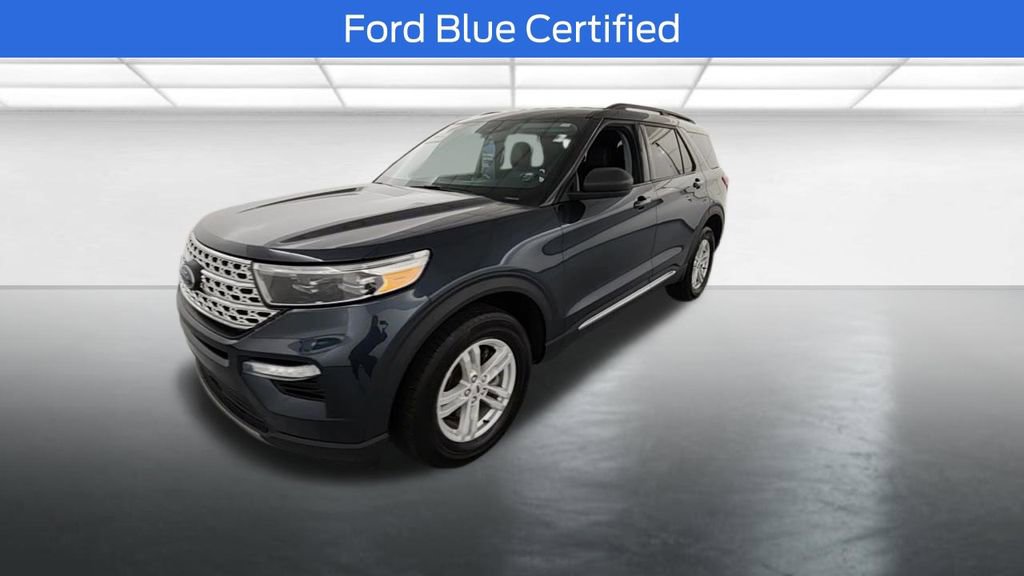Certified 2024 Ford Explorer XLT w/ Equipment Group 202A AWD/4WD image 2