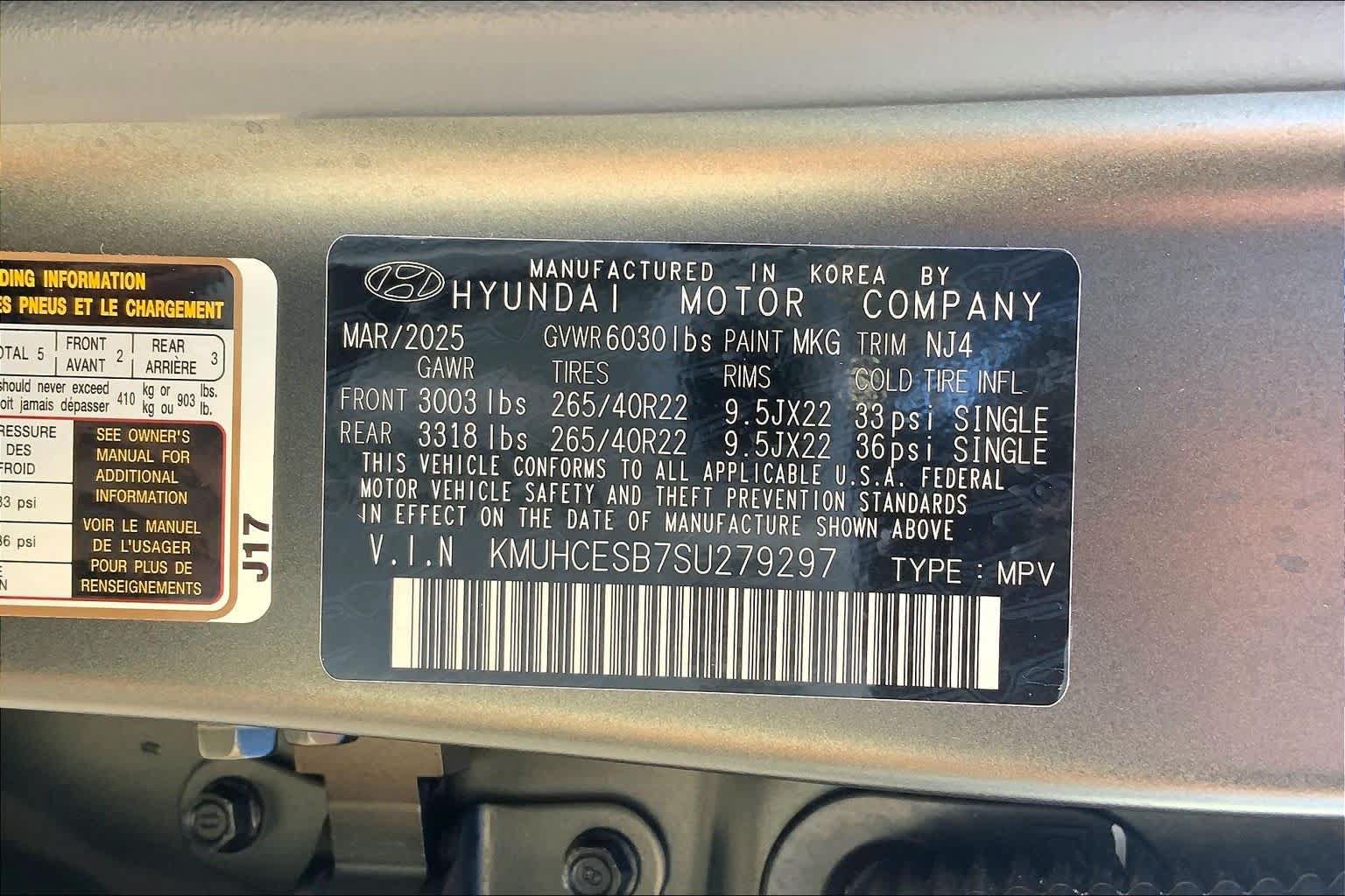 Used 2025 Genesis GV80 2.5T Prestige AWD/4WD image 35